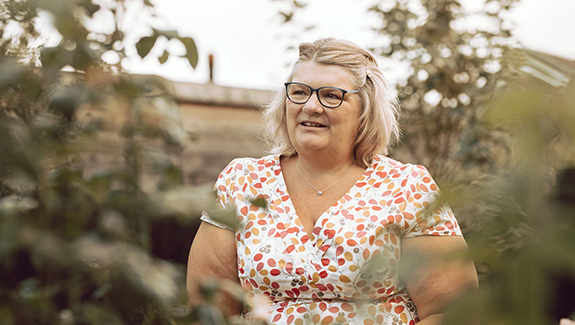 Anita-a-quest-to-find-the right-intermittent-catheter_575x325