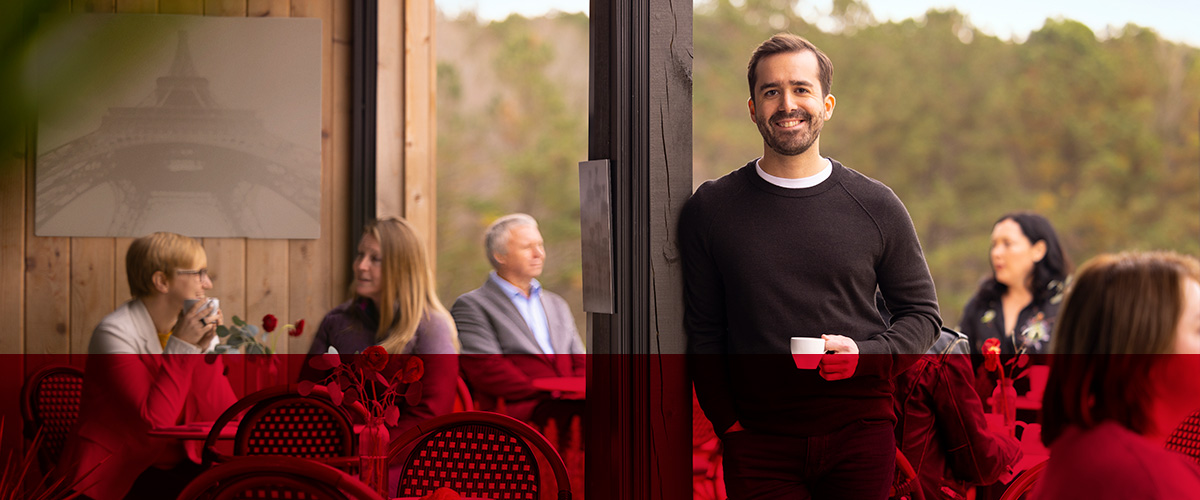 portrait-of-man-at-outdoor-café-ostomy-educational-tools